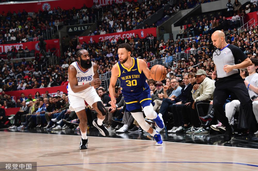 一样传球 一样传球