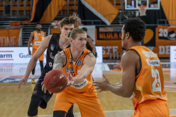 展现了其无 展现了其无