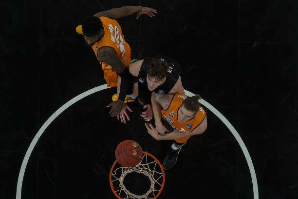 前进道路上 前进道路上